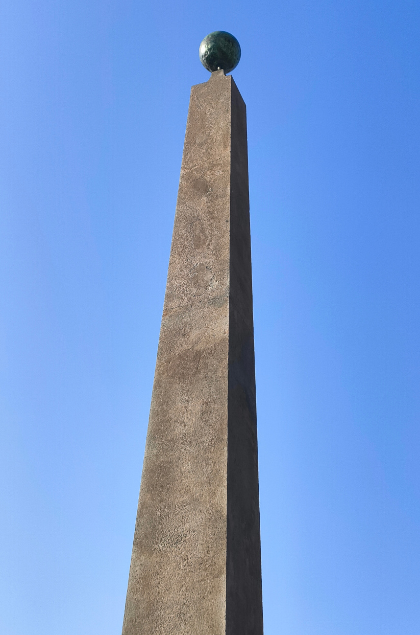 Meridiana Obelisk in the Villa Comunale